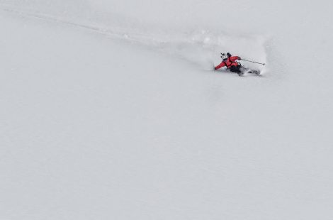 Benjamin Carvallo disfrutando un dia de powder en la zona central